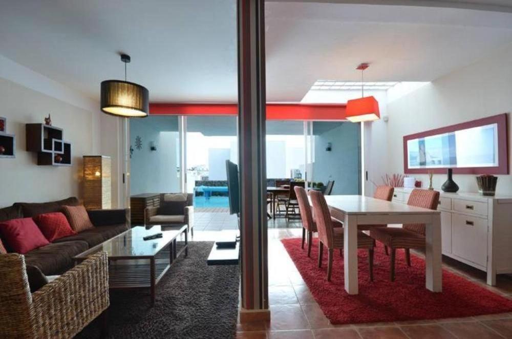 Villa Marina Piscina Climatizada Opcional Y 2 Bicis Gratuitas Playa Blanca  Esterno foto