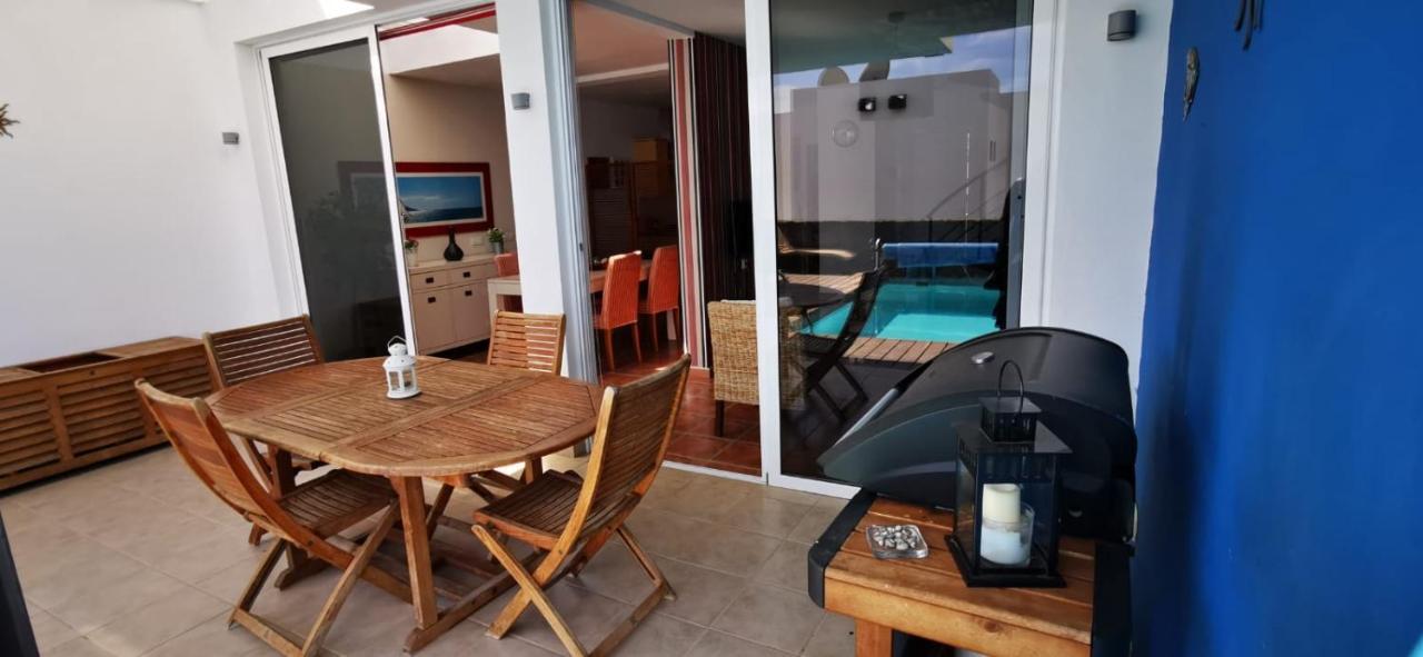 Villa Marina Piscina Climatizada Opcional Y 2 Bicis Gratuitas Playa Blanca  Esterno foto