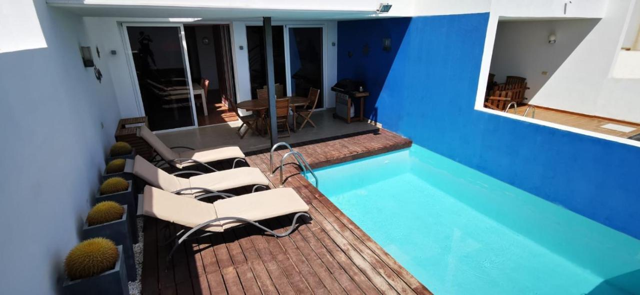 Villa Marina Piscina Climatizada Opcional Y 2 Bicis Gratuitas Playa Blanca  Esterno foto